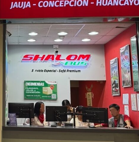 Shalom Bus